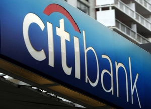全球百大品牌价值缩水 奢侈品取代金融成顶梁柱